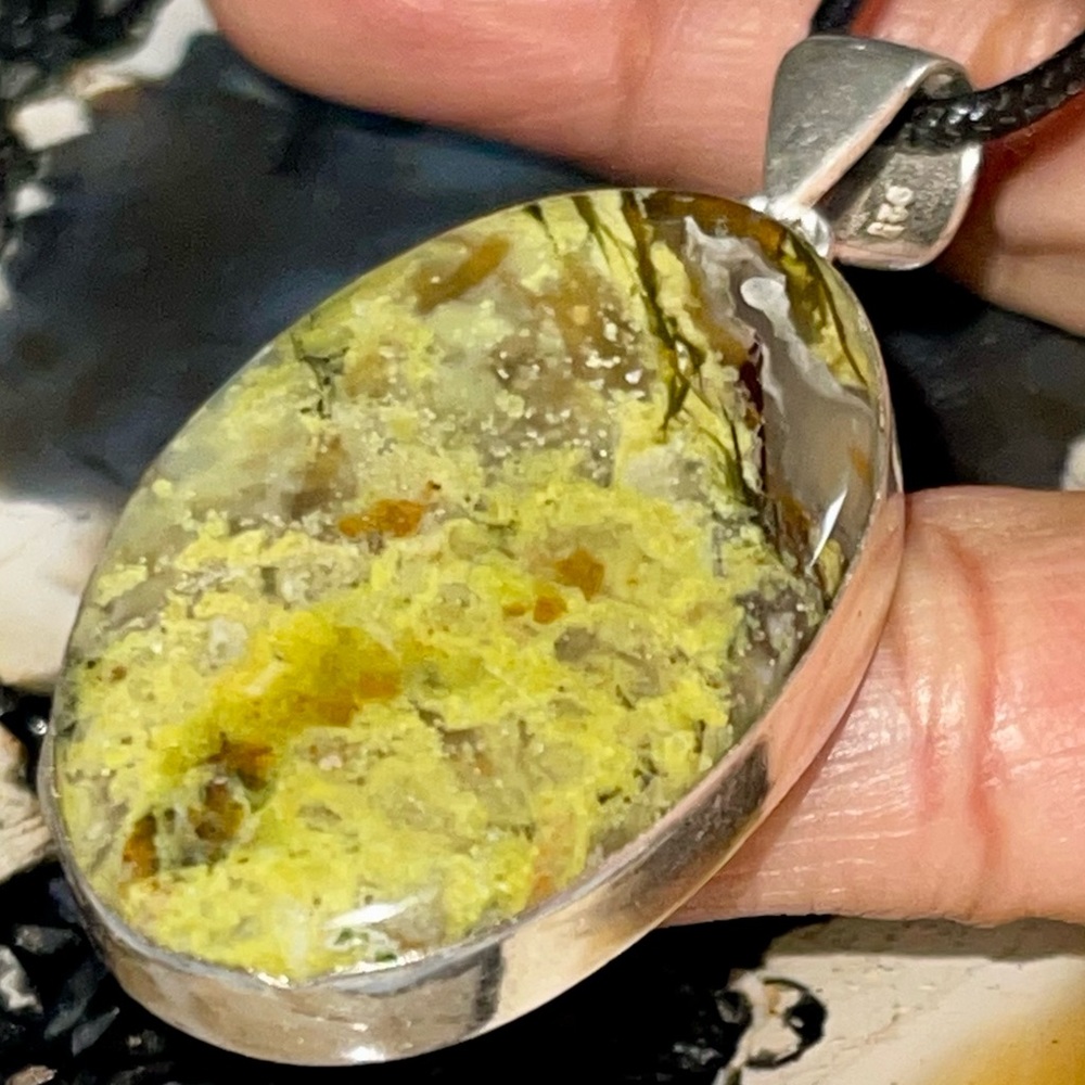 Yellow Green Australian Opal 2 1/4”